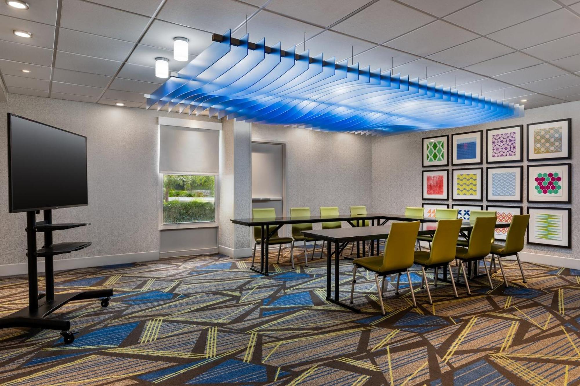 Holiday Inn Express Tallahassee By Ihg Exterior photo