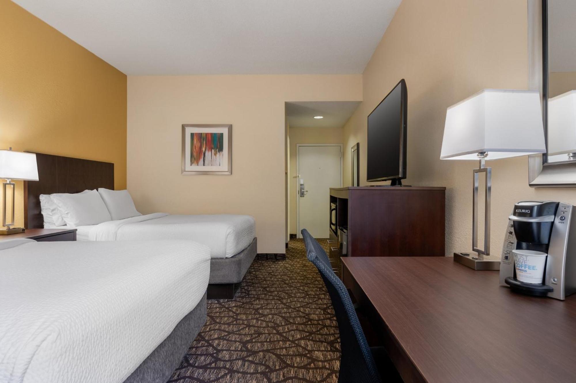 Holiday Inn Express Tallahassee By Ihg Exterior photo
