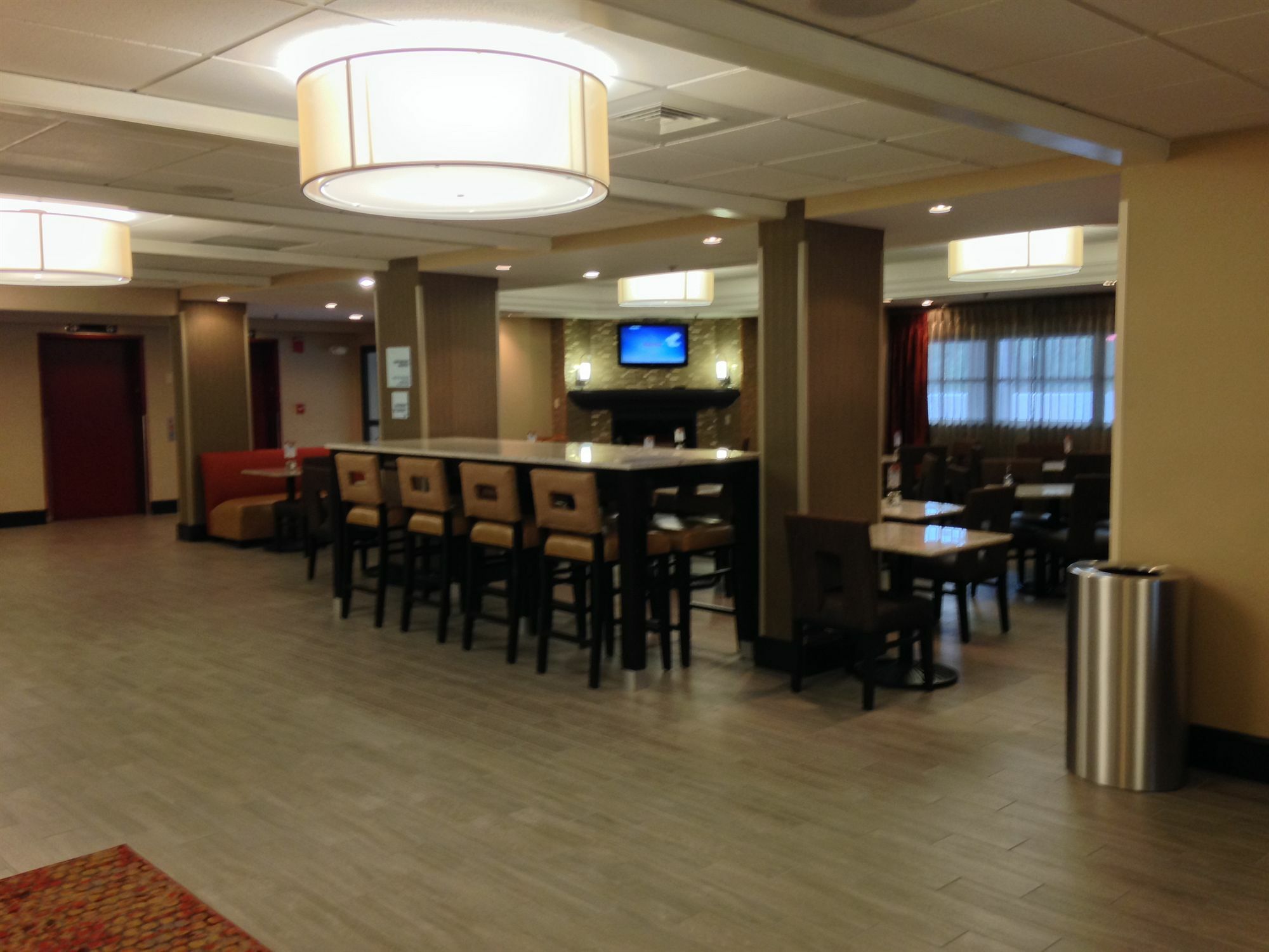 Holiday Inn Express Tallahassee By Ihg Exterior photo
