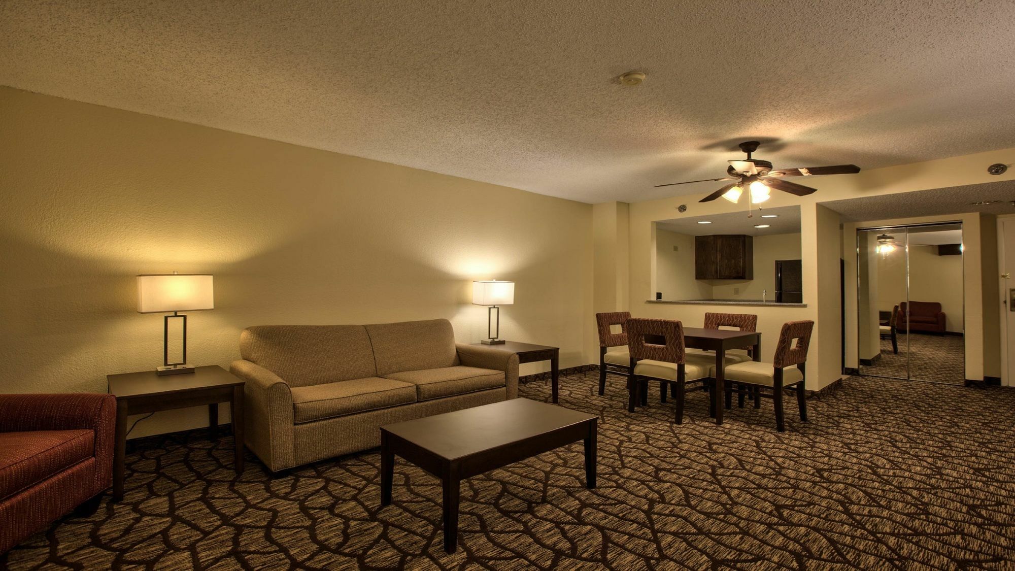 Holiday Inn Express Tallahassee By Ihg Exterior photo