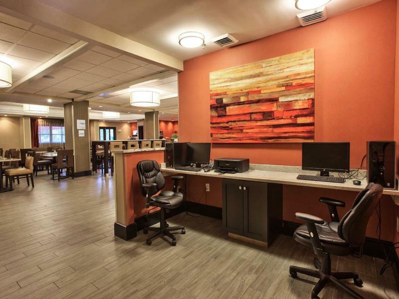 Holiday Inn Express Tallahassee By Ihg Exterior photo