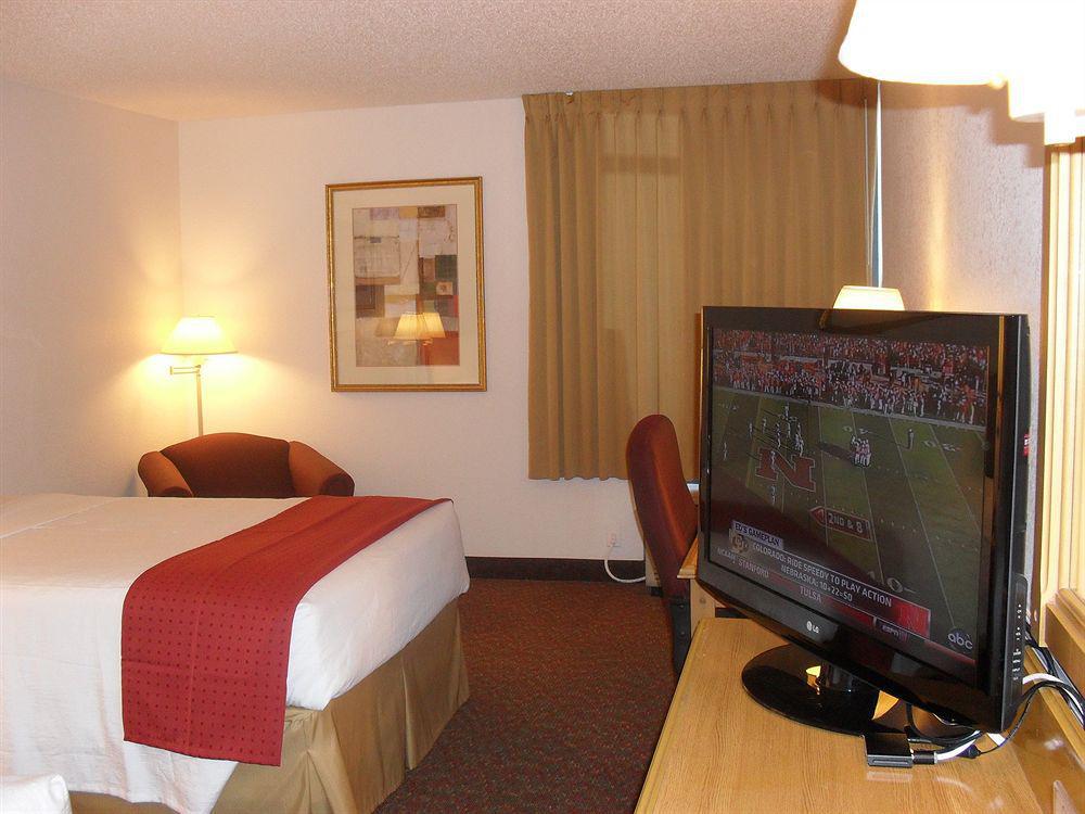 Holiday Inn Express Tallahassee By Ihg Exterior photo